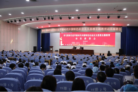 ���t(y��)��һ��Ժ���_(k��i)�W(xu��)��(x��)؞����(x��)��ƽ�r(sh��)���Ї�(gu��)��ɫ���(hu��)���x˼�����}������(d��ng)�T�����(hu��)