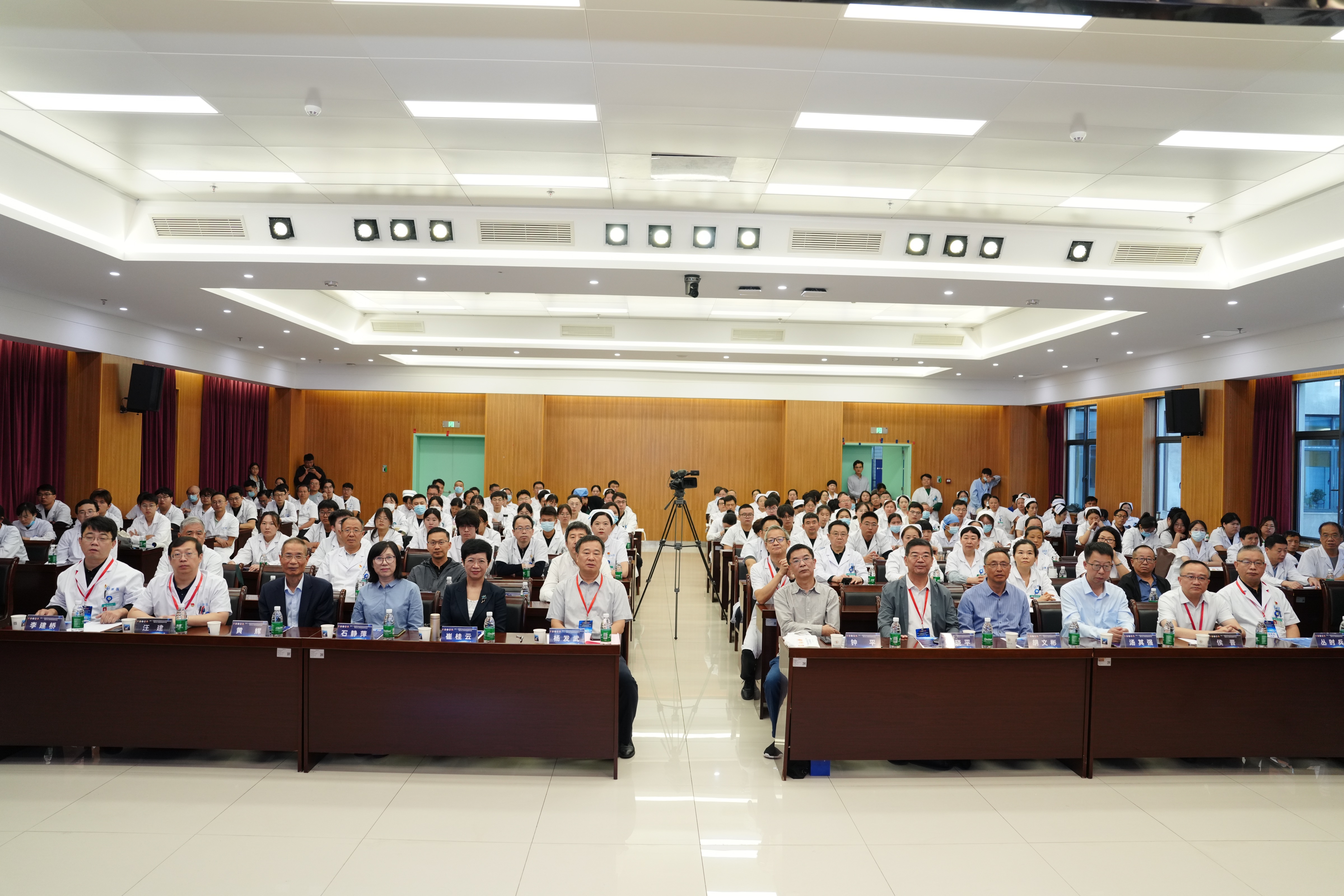 ����ʡ��������(w��)�I(y��)�f(xi��)���ɹ��e�k��ʮһ�Ç��H����ɭ�����\���ϵK��ӑ���߷��L������(j��ng)���WՓ��